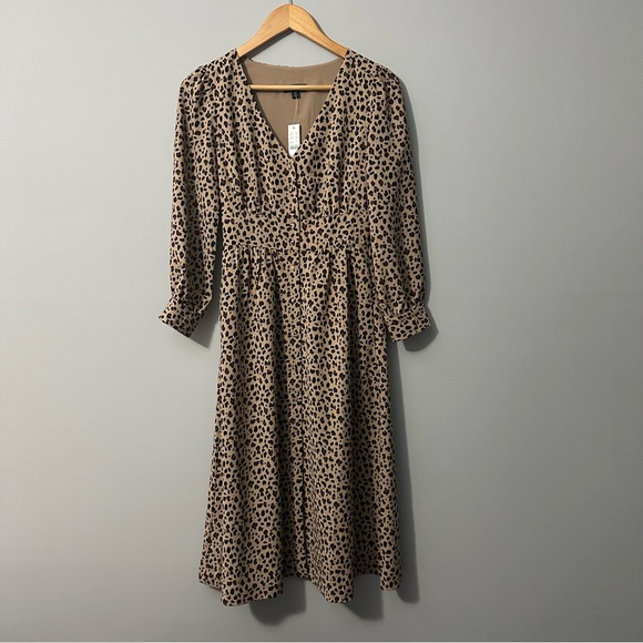 J.Crew Leopard Print Midi Dress Size 00 V-Neck Long Sleeve Quiet Luxury NWT - Picture 4 of 16